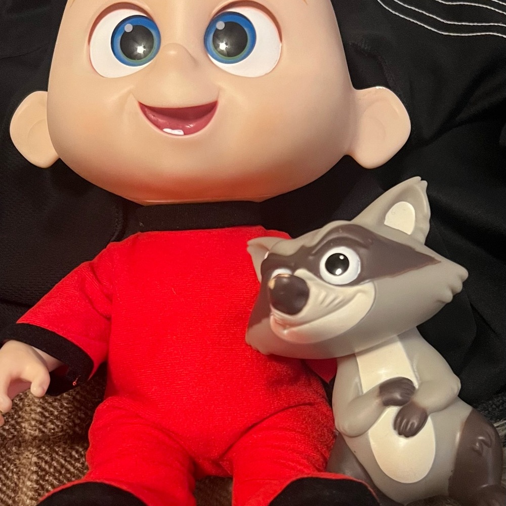 The incredible 2 jack jack attack with raccoon and sounds